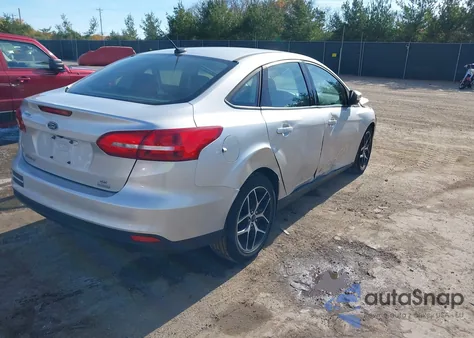 2017 Ford Focus Se z USA, uszkodzony, nr VIN 1FADP3FE7HL339341